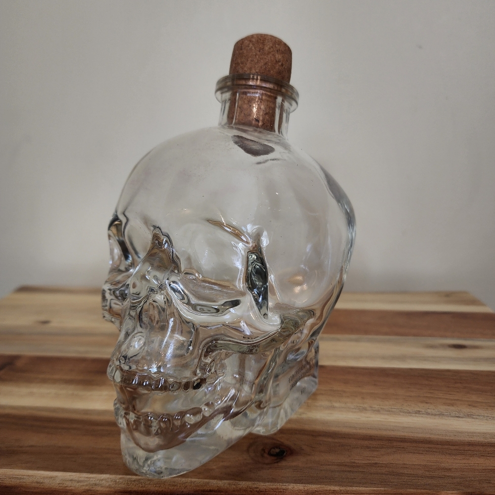 Crystal Skull Vodka Empty Bottle 750 ml Decanter